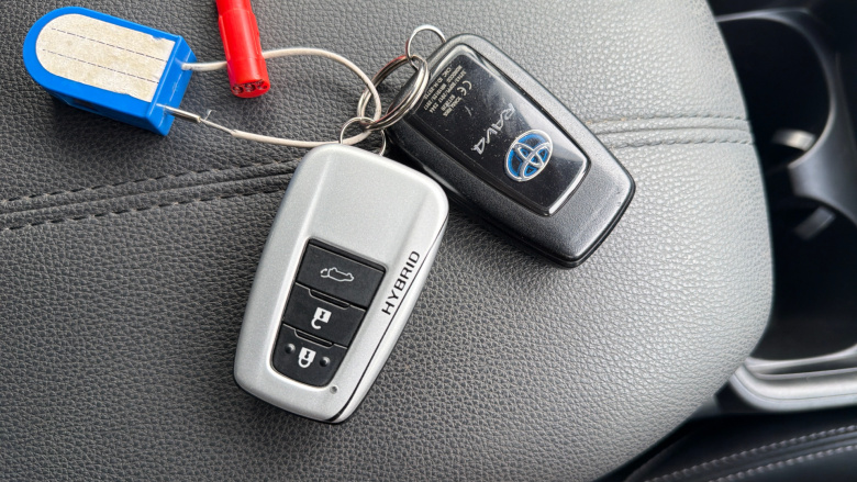 Toyota RAV4 2.5 VVT-i Hybrid Black Edition 5dr CVT Hybrid Estate